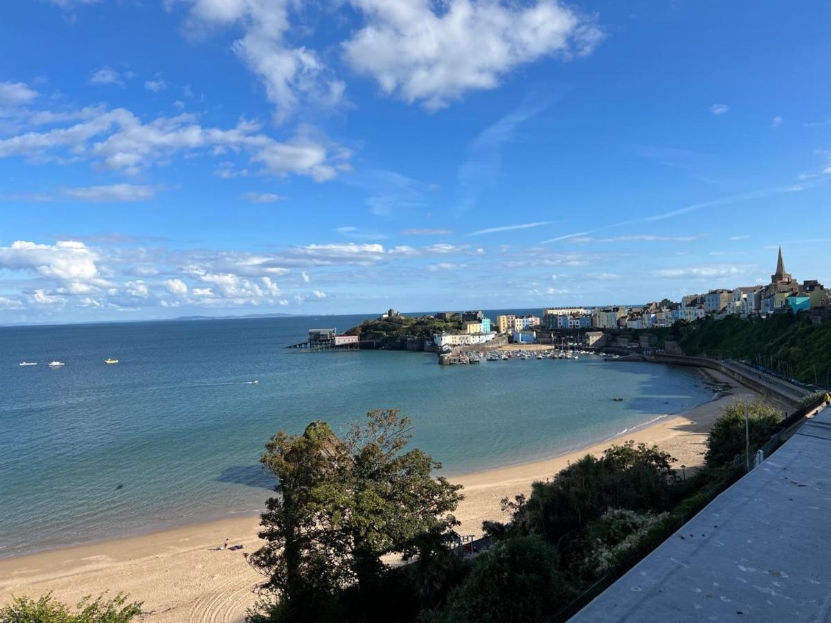 North Beach Heights - 2 Bedroom Penthouse - Tenby Kültér fotó